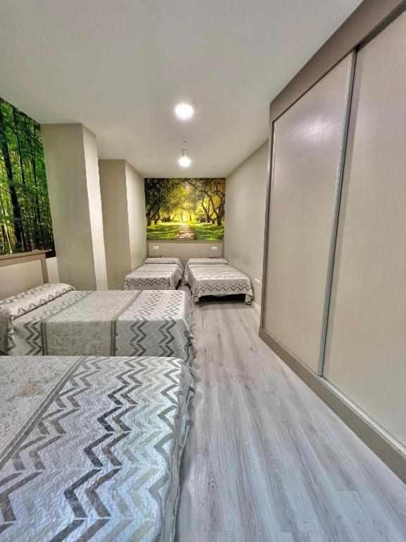 Hostal Viena Plaza Nueva غرناطة المظهر الخارجي الصورة